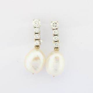 Pendientes oro con brillantes y perla