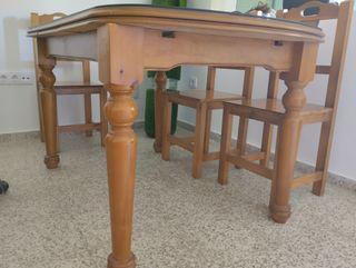 Mesa comedor con cristal y 6 sillas