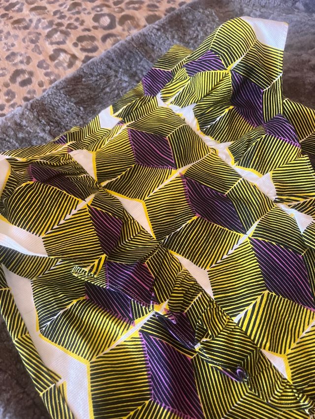 Chollo Zara ! Mini falda tribal casi a estrenar