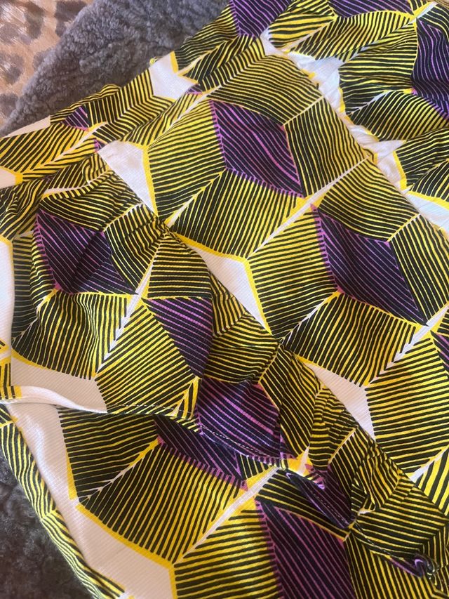 Chollo Zara ! Mini falda tribal casi a estrenar