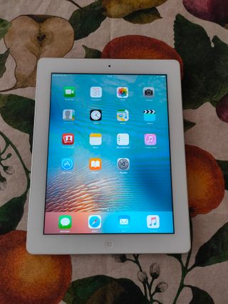 Ipad 2 64GB Wifi+Cellular Con Funda y cable A1396