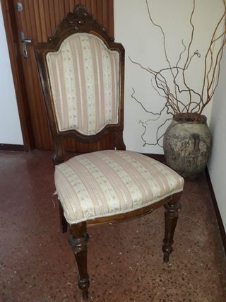 4 sedie antiche da restaurare