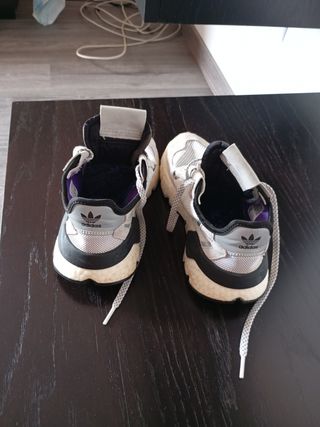 Zapatillas adidas muy buen estado 