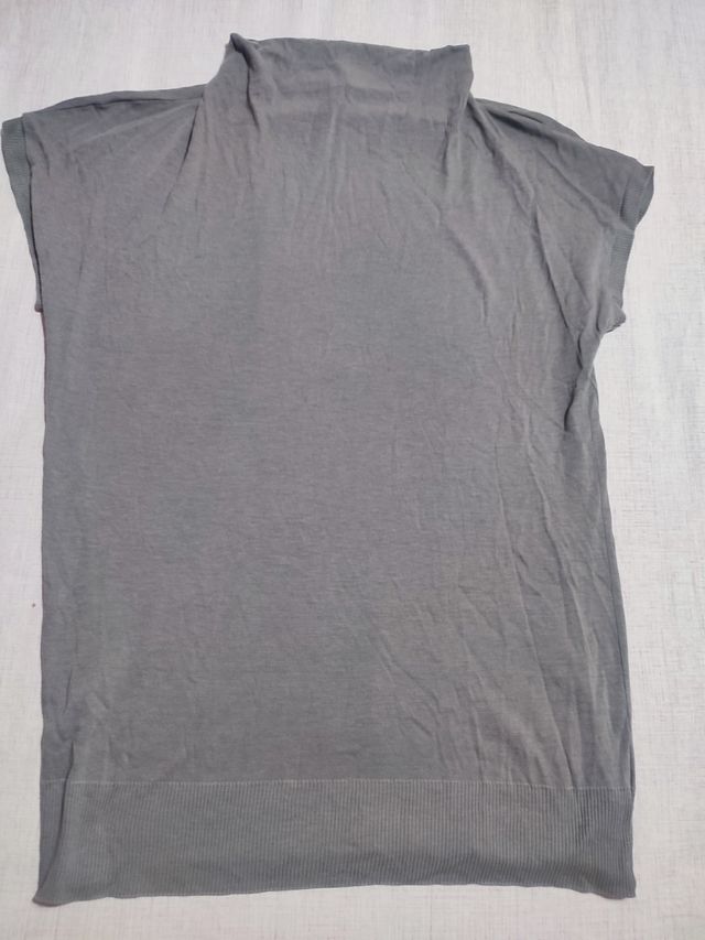 Camiseta gris oscuro mujer, sin estrenar