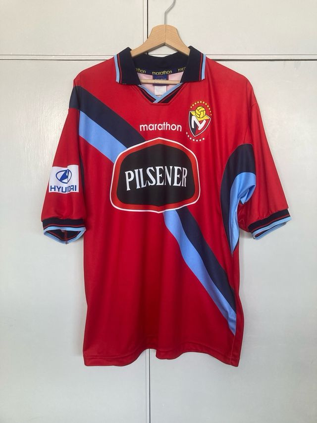 Camiseta de El Nacional temporada 2002
