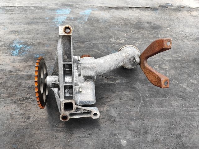 Bomba de aceite mercedes w124 300d