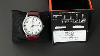 Reloj analógico Marea correa de cuero granate