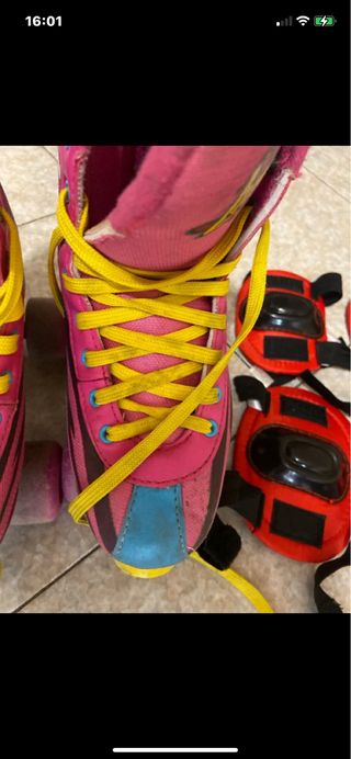 Pattini, piu’ casco piu protezzioni