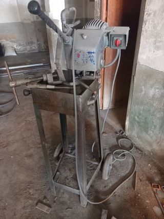 maquina para cortar hierro disco trifasica 220v