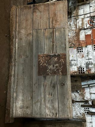 Puerta para restaurar