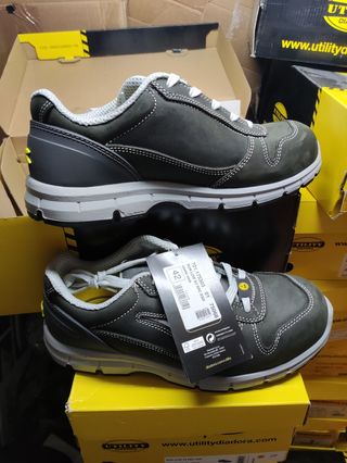 Zapatos seguridad run Diadora 42