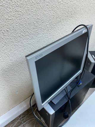 Monitor para torre de ordenador