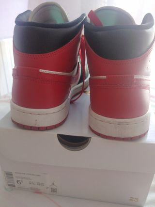 Zapatillas Jordan Air 1 Mid