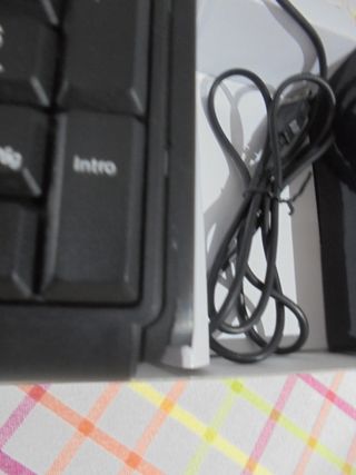 TECLADO USB GIGABYTE
