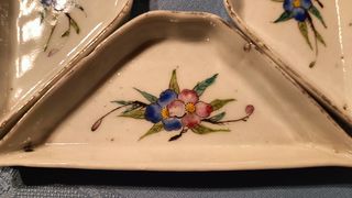 set 4 ciotoline triangolari dec fiori antico Cina 