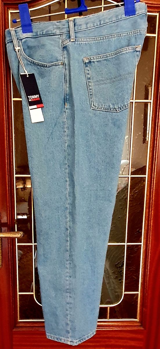 TOMMY JEANS ORIGINAL A ESTRENAR W34 DE U.S.A