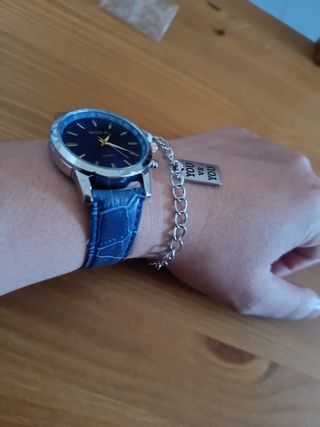 Reloj cuarzo Azul y pulsera