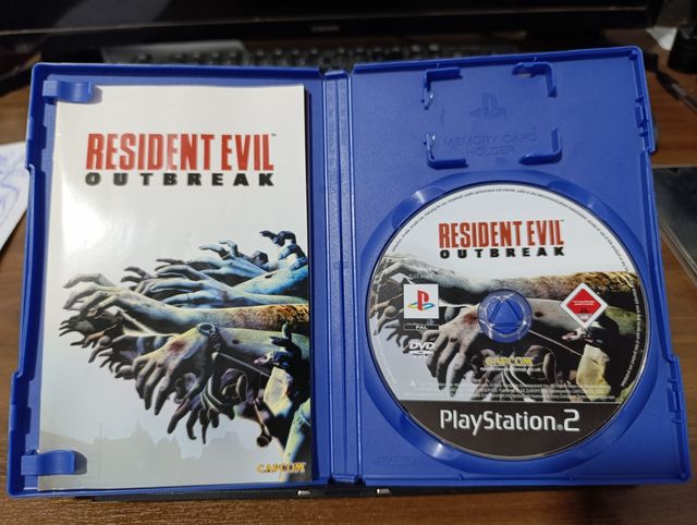 RESIDENT EVIL OUTBREAK PS2