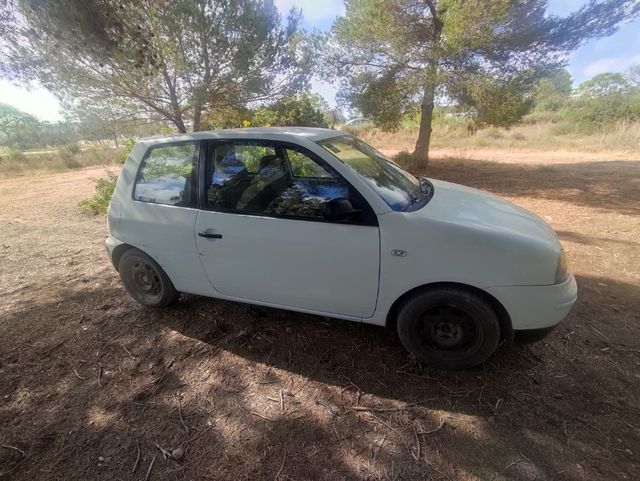SEAT Arosa 2003