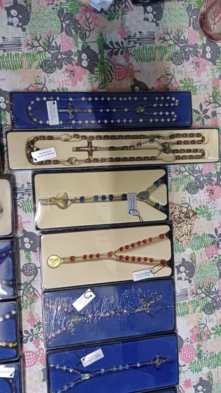 Venta de colección de rosarios