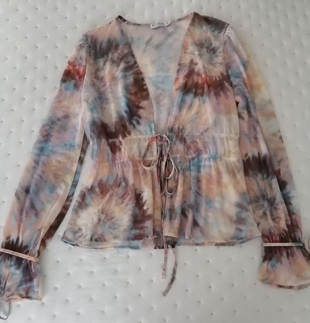 Blusa desteñido Stradivarius
