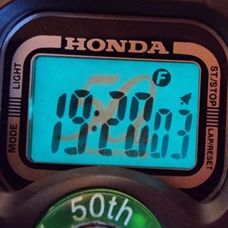 Reloj Honda 50 aniversario con brújula 