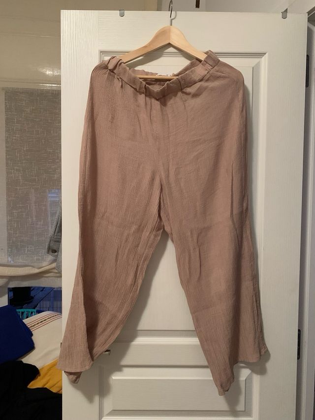 Conjunto beige fresquito