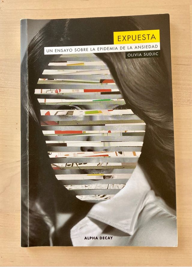 Expuesta. Olivia Sudjic