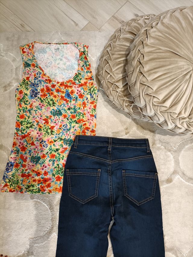 Set jeans e T-shirt Calzedonia 