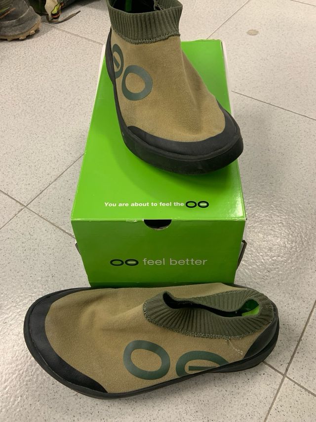 Zapatillas de recuperacion OOFOS
