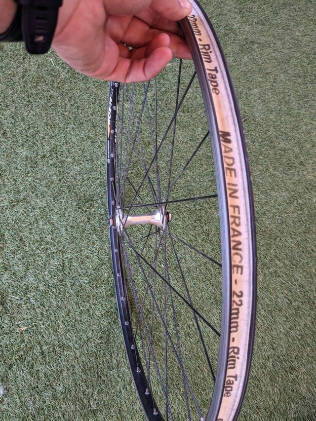 Rueda delantera carretera alexrims ace19