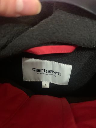 Cazadora Carhartt Roja