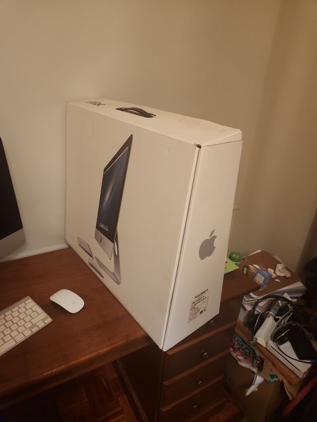 Ordenador Apple fijo