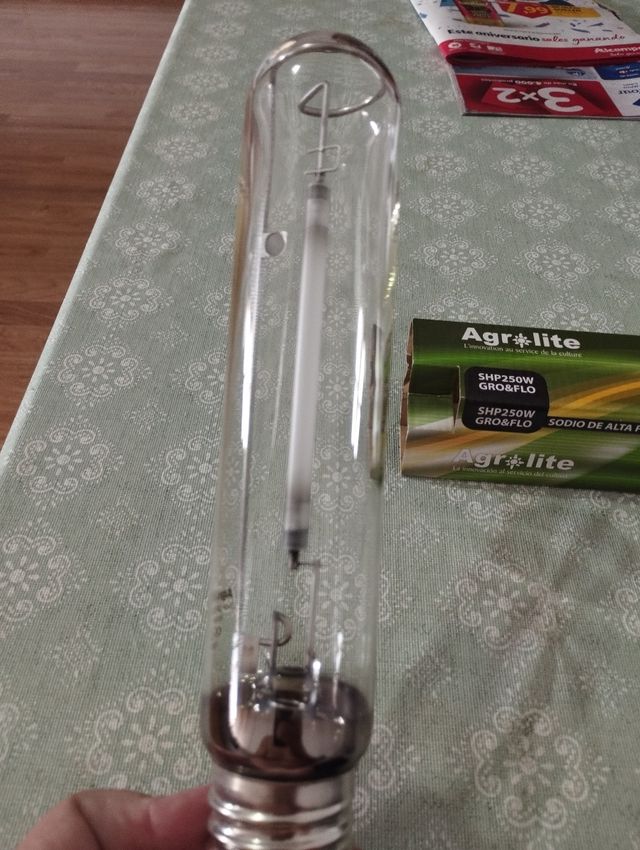 Lampara cultivo y balastro