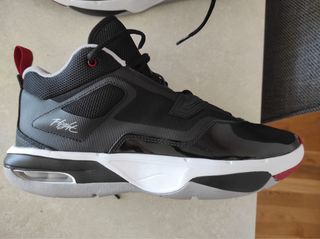 Zapatillas/tenis Jordan número 43 nuevas