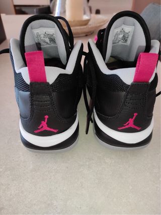 Zapatillas/tenis Jordan número 43 nuevas