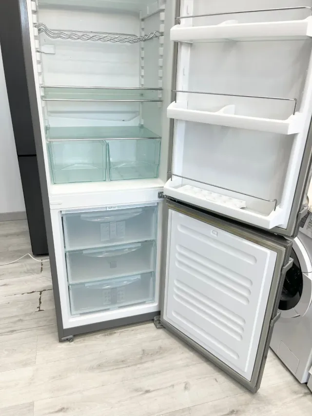 COMBI LIEBHERR 200CM NOFTROST A+. ENVÍO A CASA