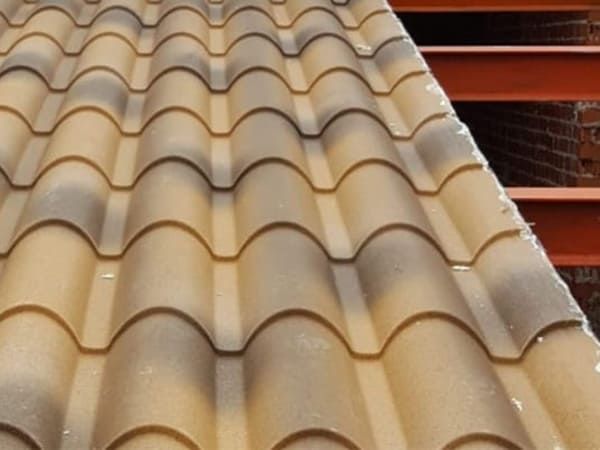 PANEL SANDWICH, HIERRO Y CHAPAS