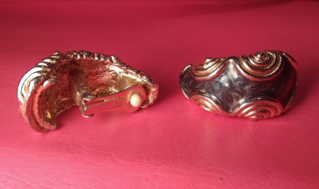 Rari Orecchini jewelry vintage a clip smaltati