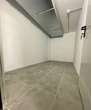 Garage to rent