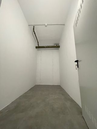 Garage to rent