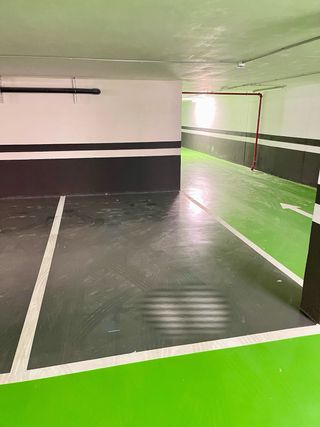 Garage to rent