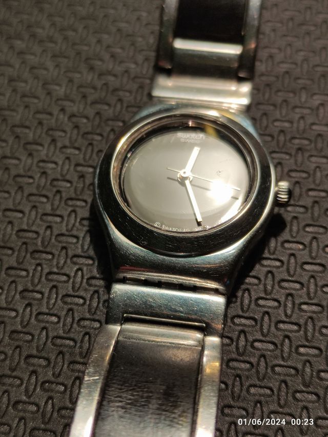 Reloj Swatch Woman Swiss  Irony