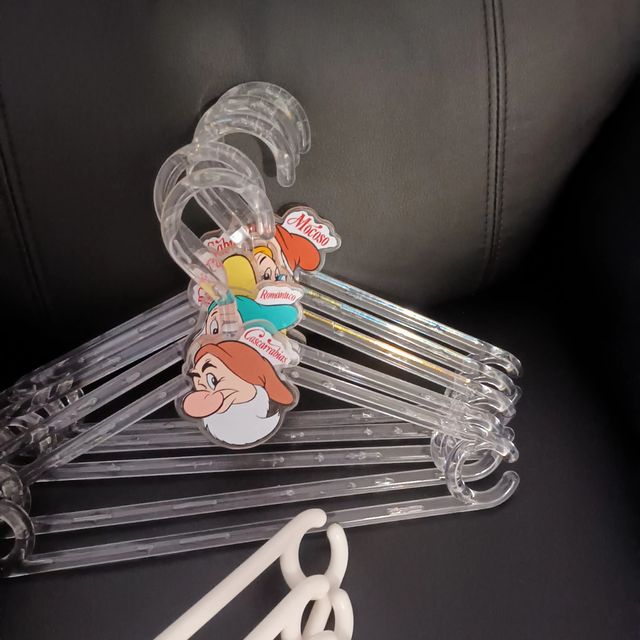 Perchas infantiles de"Disney"