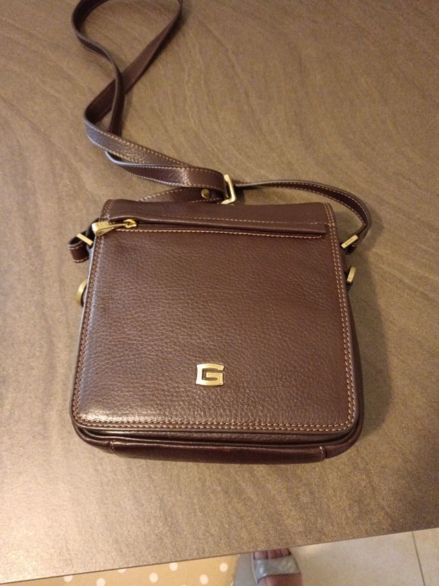 Borsello uomo vero cuoio