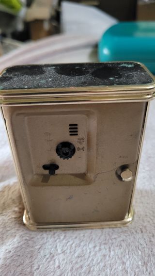 Antiguo Reloj de cuarzo tipo carruaje 