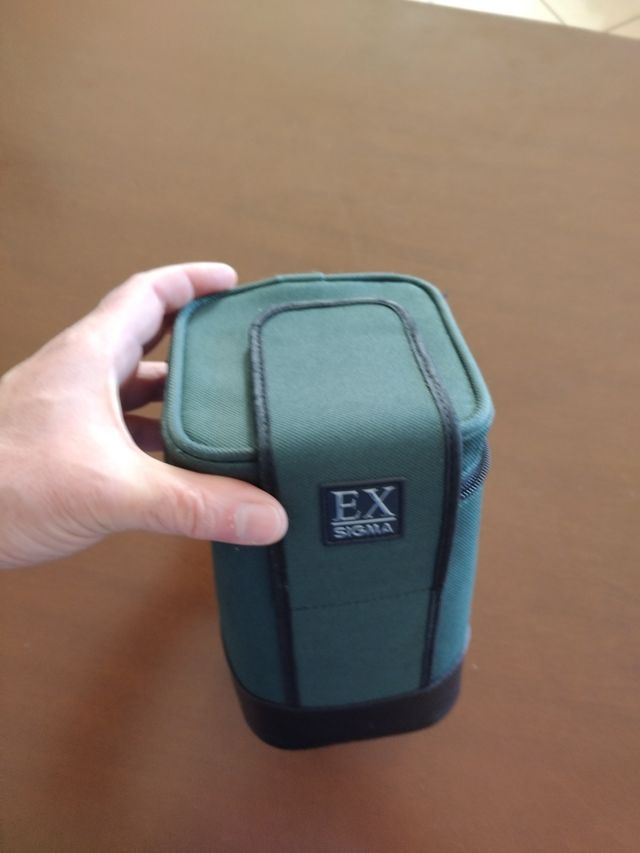 Custodia porta obiettivo fotografico