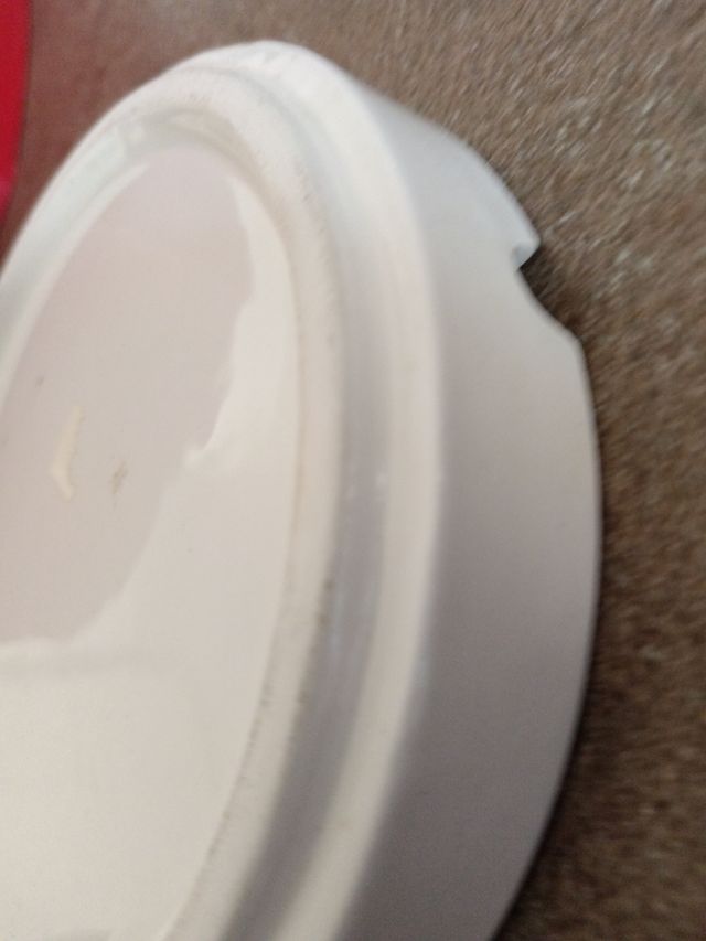 porta cenere in ceramica rappresenta Ischia