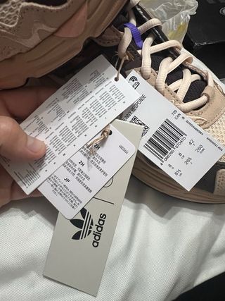 Adidas Response CL Bad Bunny Paso Fino