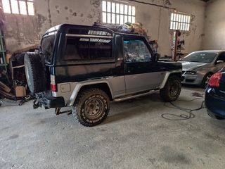 Daihatsu Rocky 1993